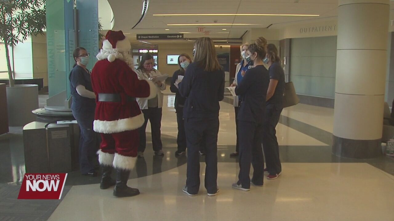 Healthcare workers get thank you cards from Allen County students